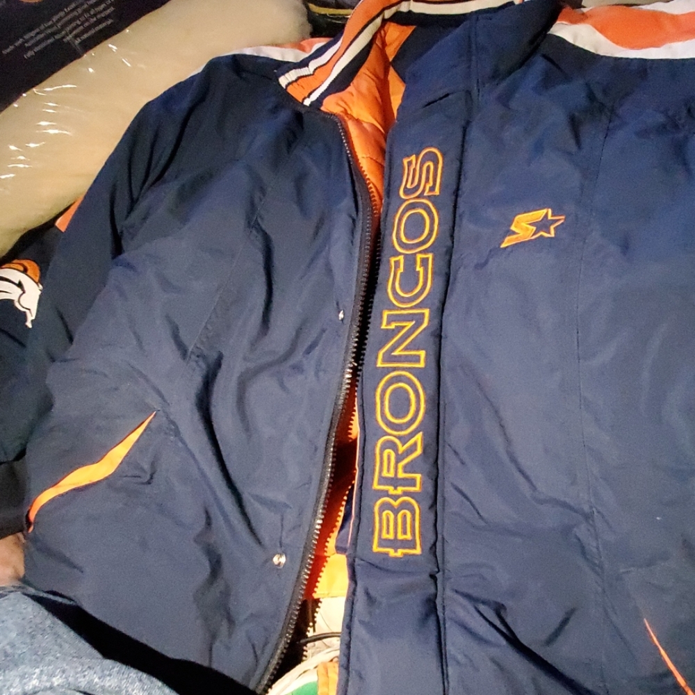 Jacket - Picture 4 of 6
